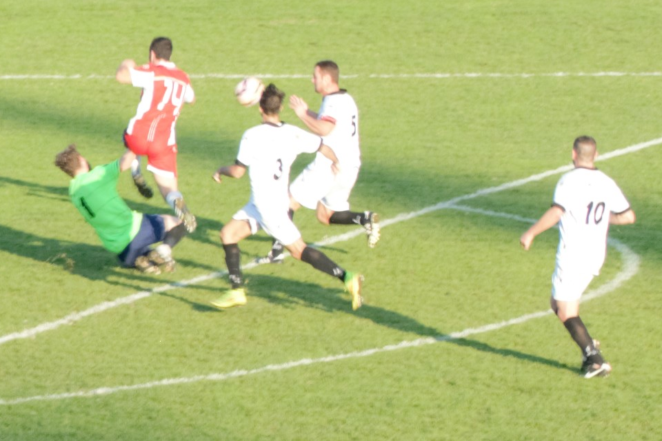 Prima Squadra: Cantù Sanpaolo vs. Altabrianza Tavernerio 0 a 0