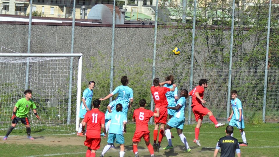 Prima Squadra: Tavernola vs Cantù Sanpaolo 1 – 4